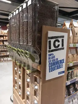 688-biocoop-publier-amphion-magasin-bio-alimentation-commerce-equitable-cafe-the-vrac.webp